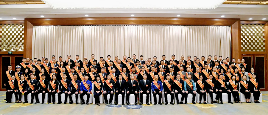 松谷激光员工朱凯荣获江苏省劳动模范